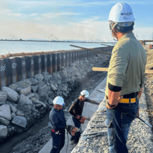護岸補強工事